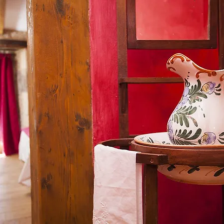 比思霍伊斯塔乡村酒店 4*