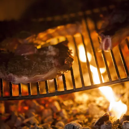 比思霍伊斯塔乡村酒店 酒店