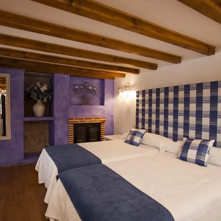 比思霍伊斯塔乡村酒店 4*