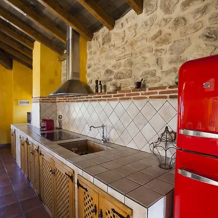 Rural La Torre De 4* Bisjueces