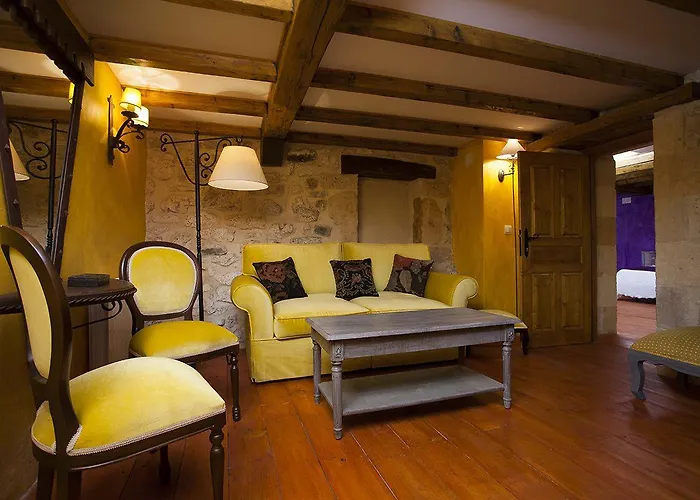 Rural La Torre De Bisjueces