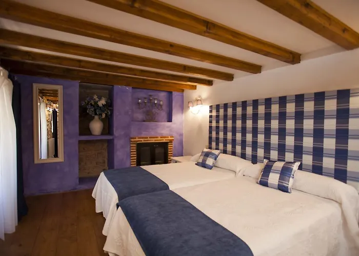 Rural La Torre De 4*